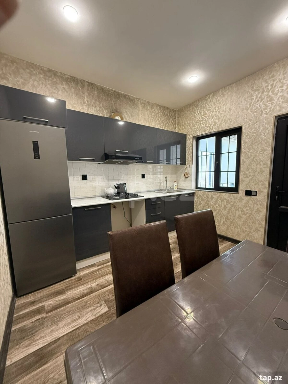 Satılır 5 otaqlı həyət evi