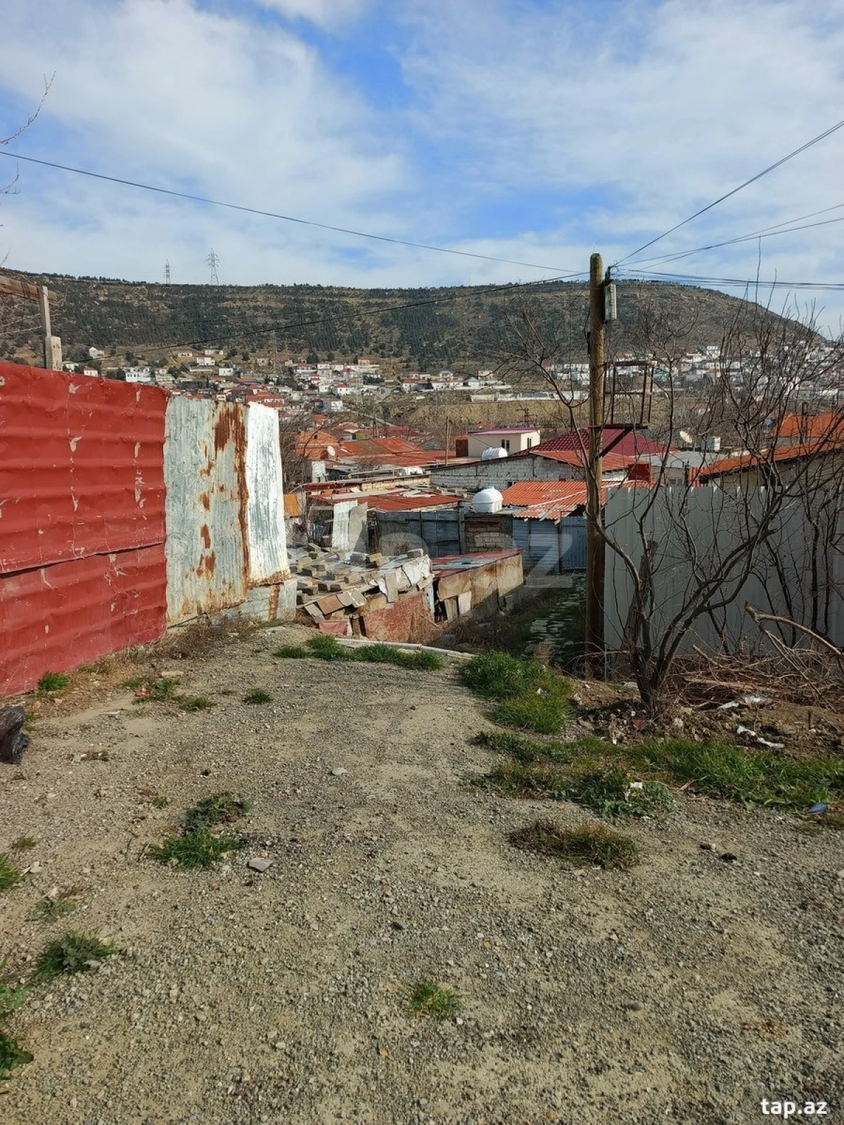 Satılır torpaq sahəsi