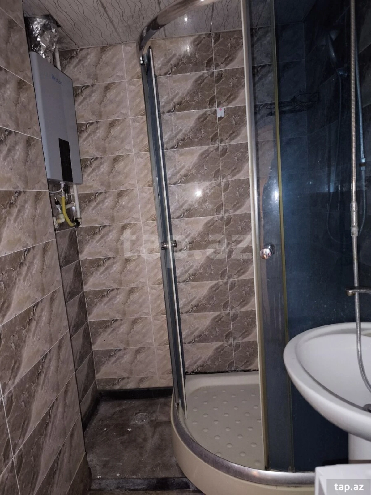 Kirayə verilir 2 otaqlı mənzil 55 m²