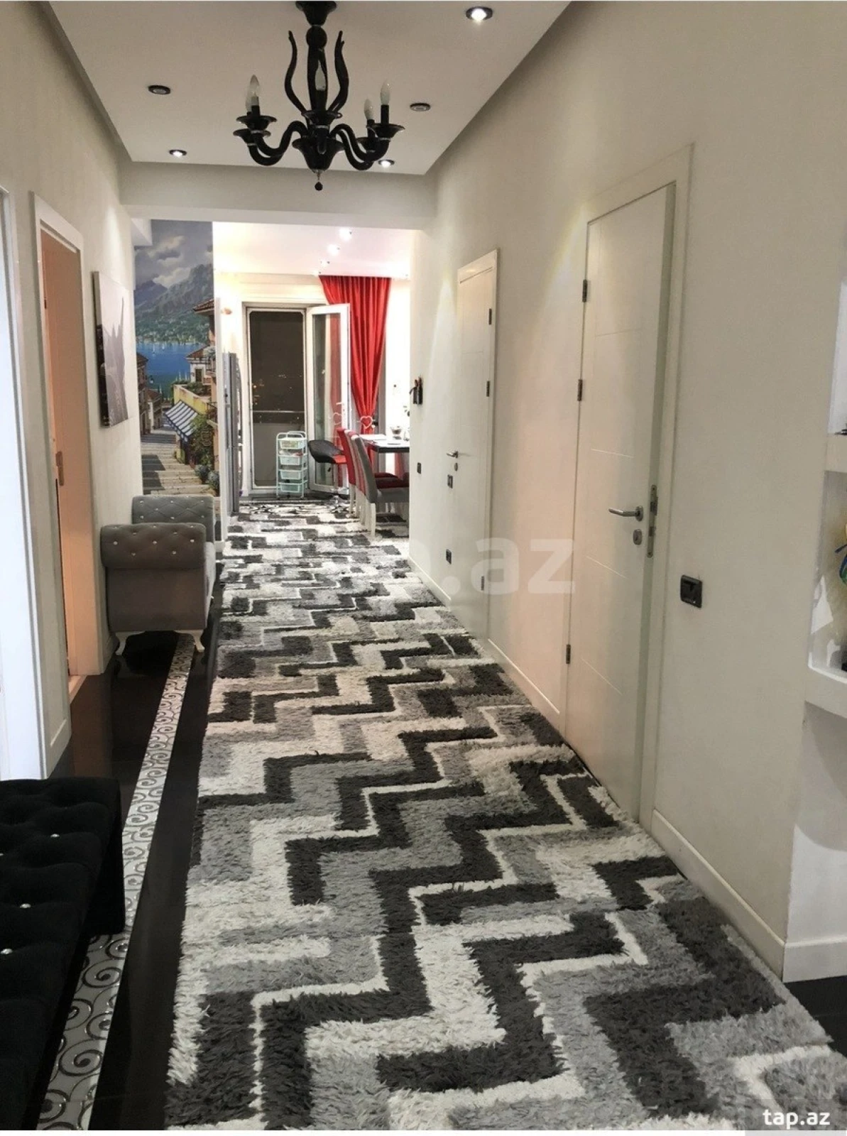 Kirayə verilir 4 otaqlı yeni tikili 210 m²