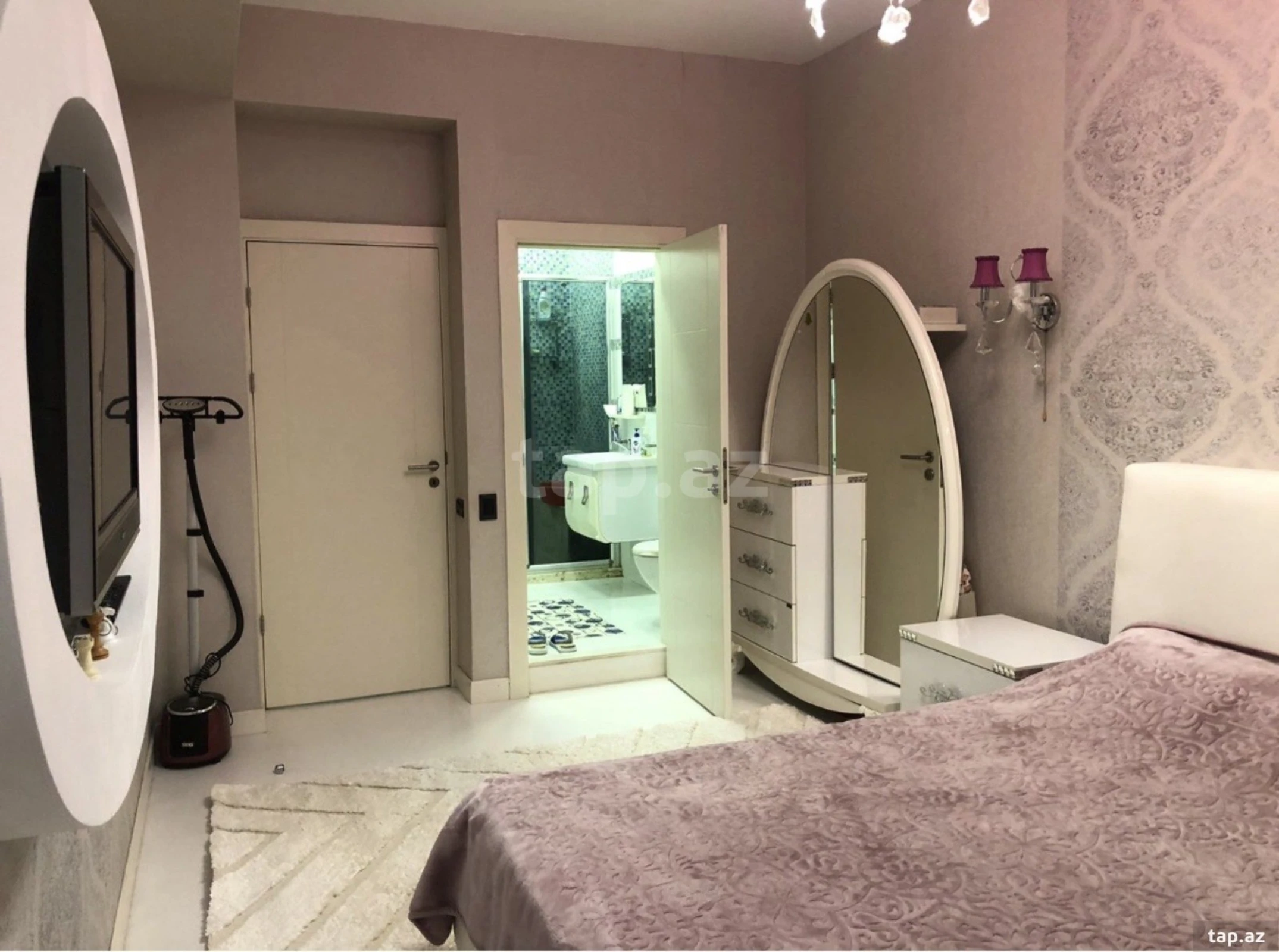 Kirayə verilir 4 otaqlı yeni tikili 210 m²