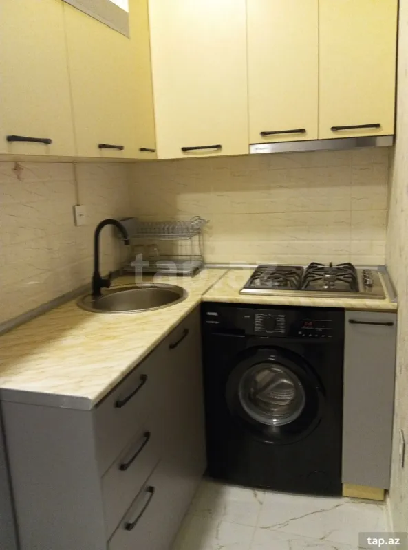 Kirayə verilir 1 otaqlı yeni tikili 35 m²