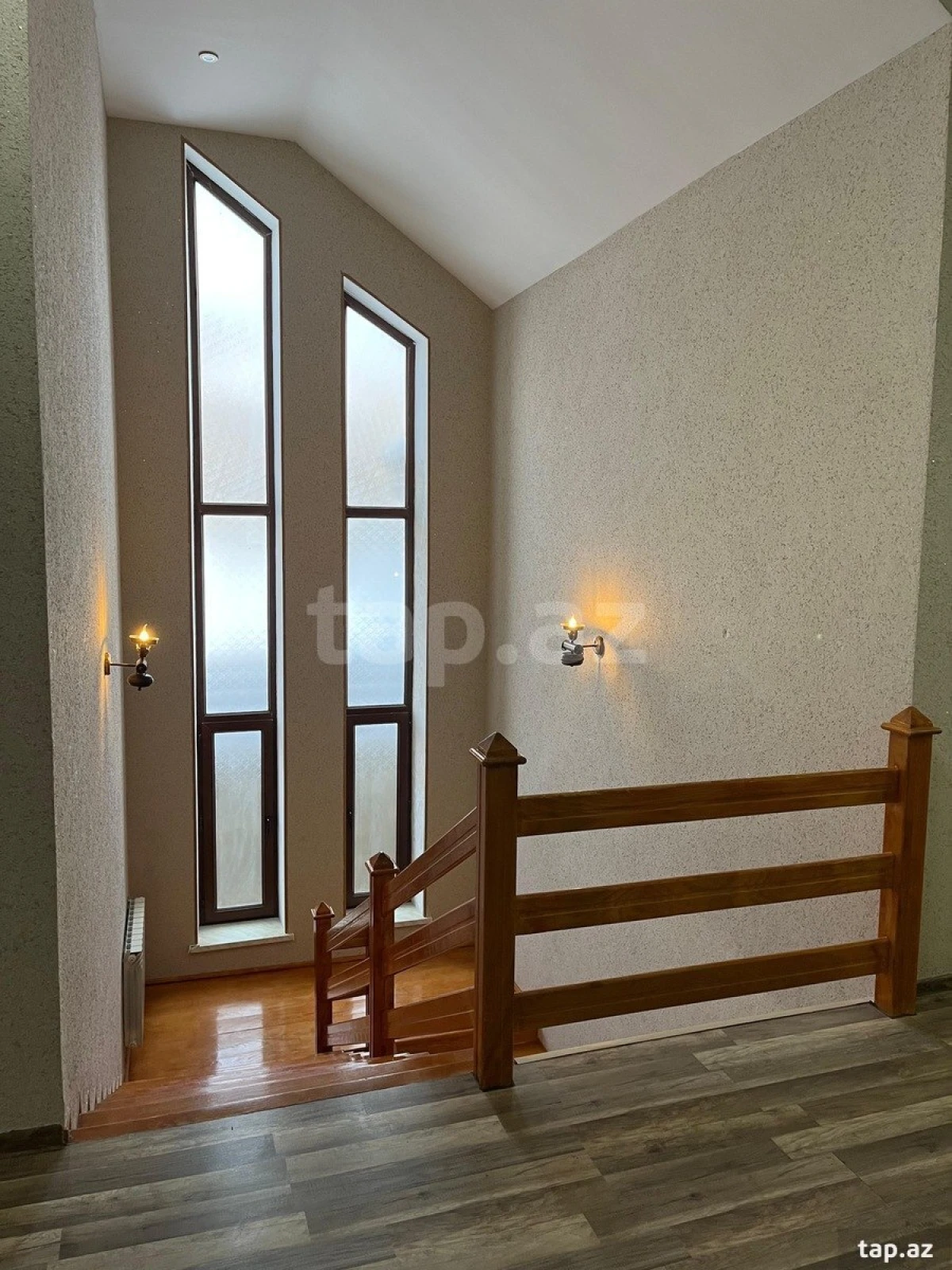 Kirayə verilir 6 otaqlı həyət evi