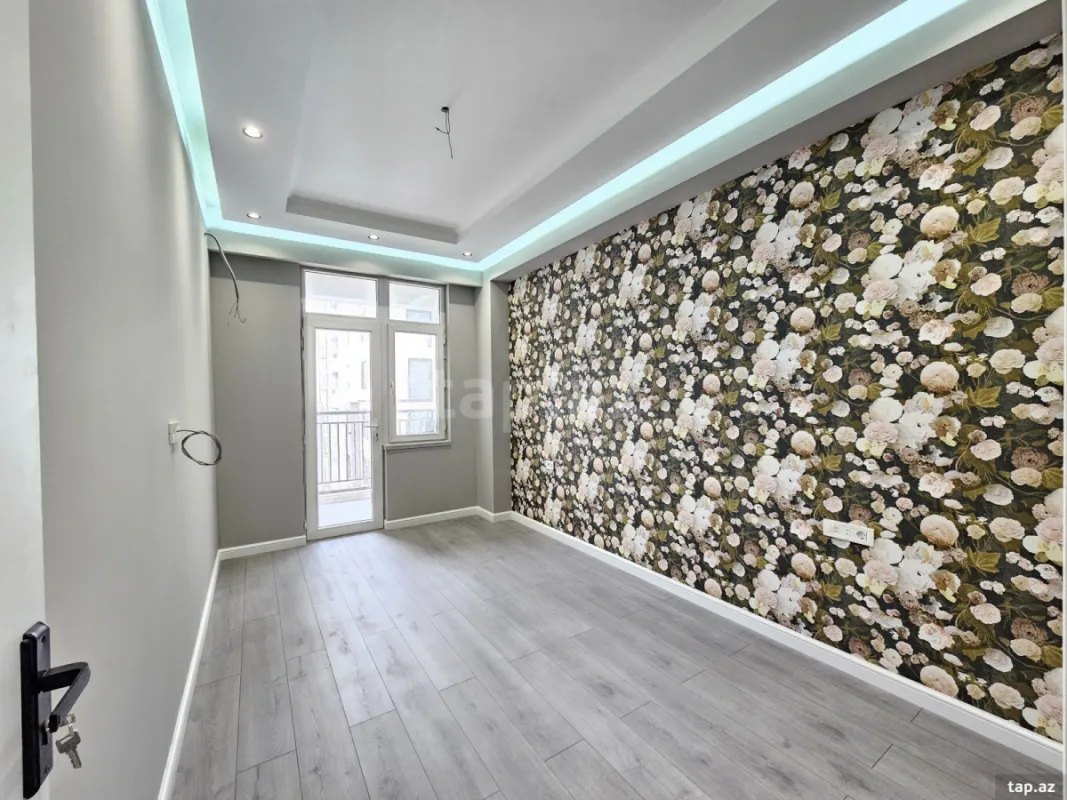 Satılır 2 otaqlı yeni tikili 55 m²