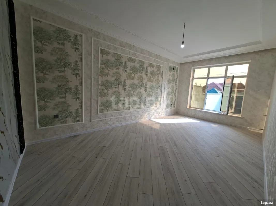 Satılır 4 otaqlı həyət evi