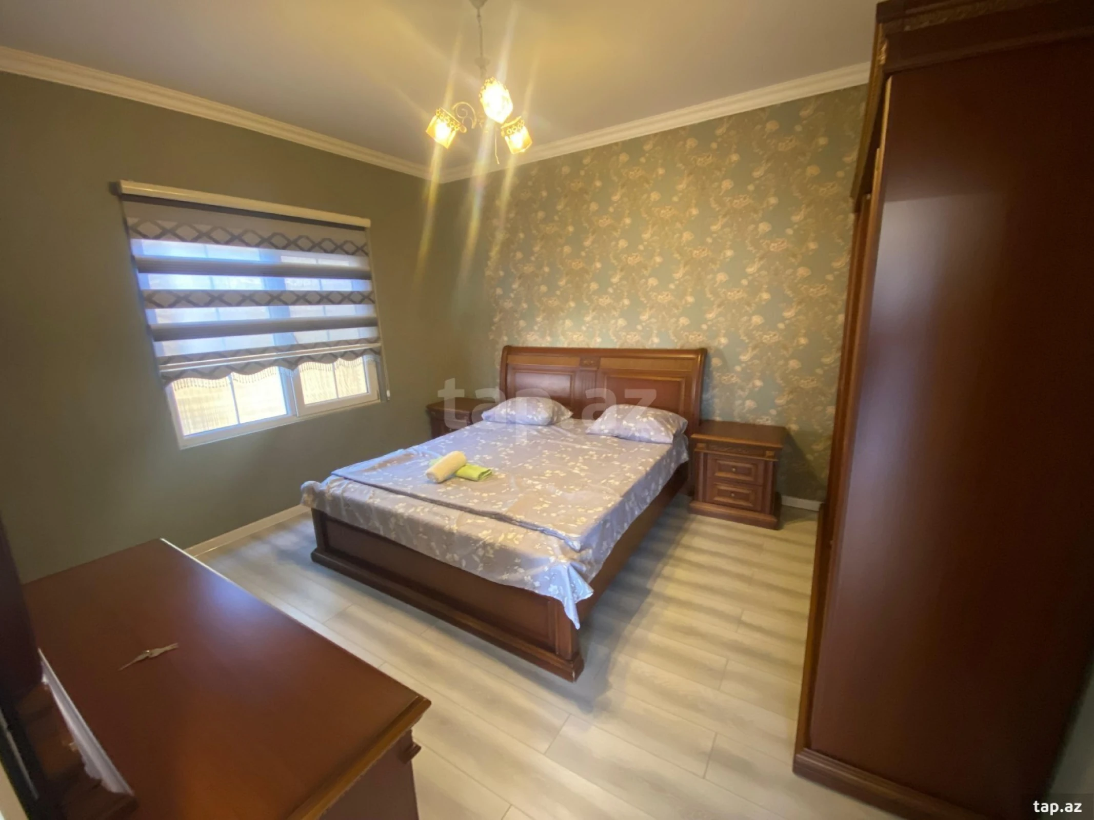 Satılır 5 otaqlı həyət evi 250 m²
