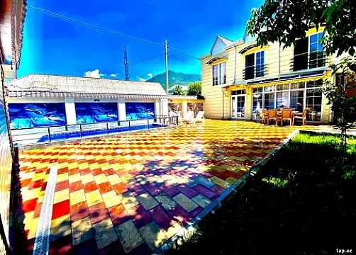 Satılır 5 otaqlı həyət evi 250 m² — Qəbələ 5 otaq 250.00 m²