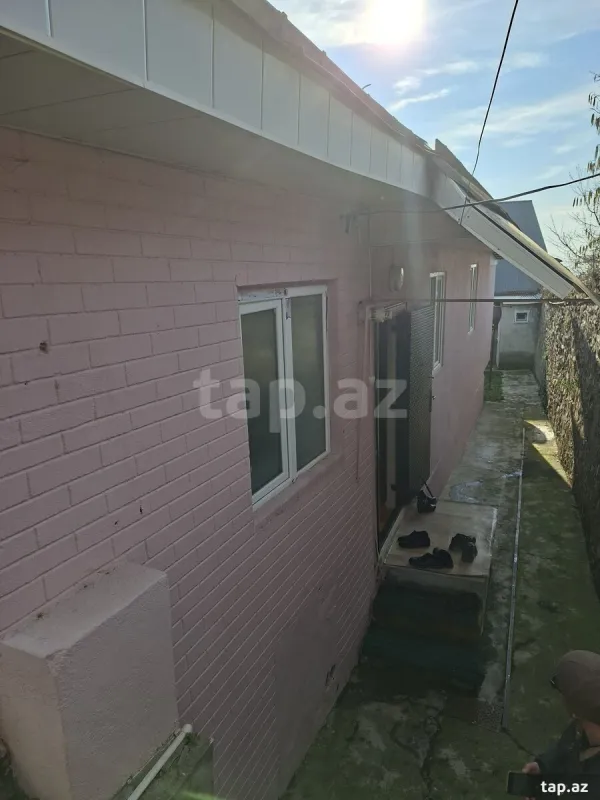Satılır 3 otaqlı həyət evi