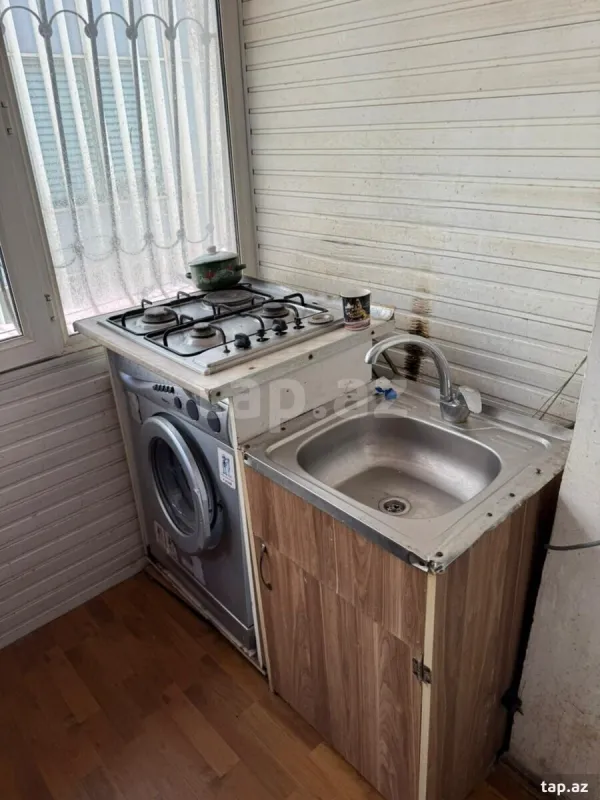 Kirayə verilir 2 otaqlı mənzil 45 m²
