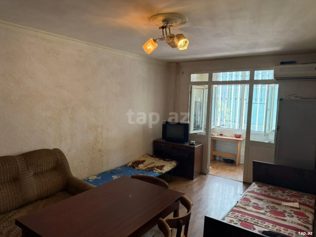 Kirayə verilir 2 otaqlı mənzil 45 m²