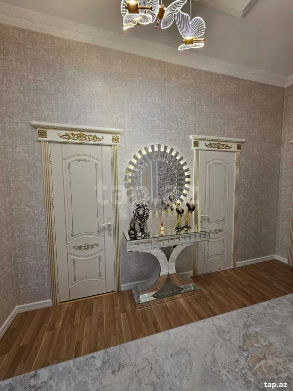 Satılır 4 otaqlı həyət evi