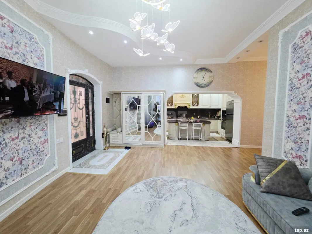 Satılır 4 otaqlı həyət evi