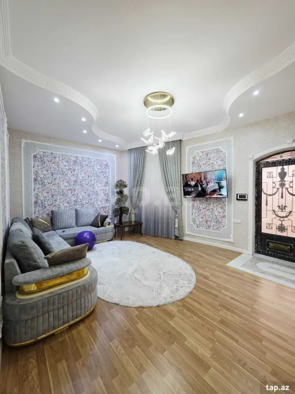 Satılır 4 otaqlı həyət evi