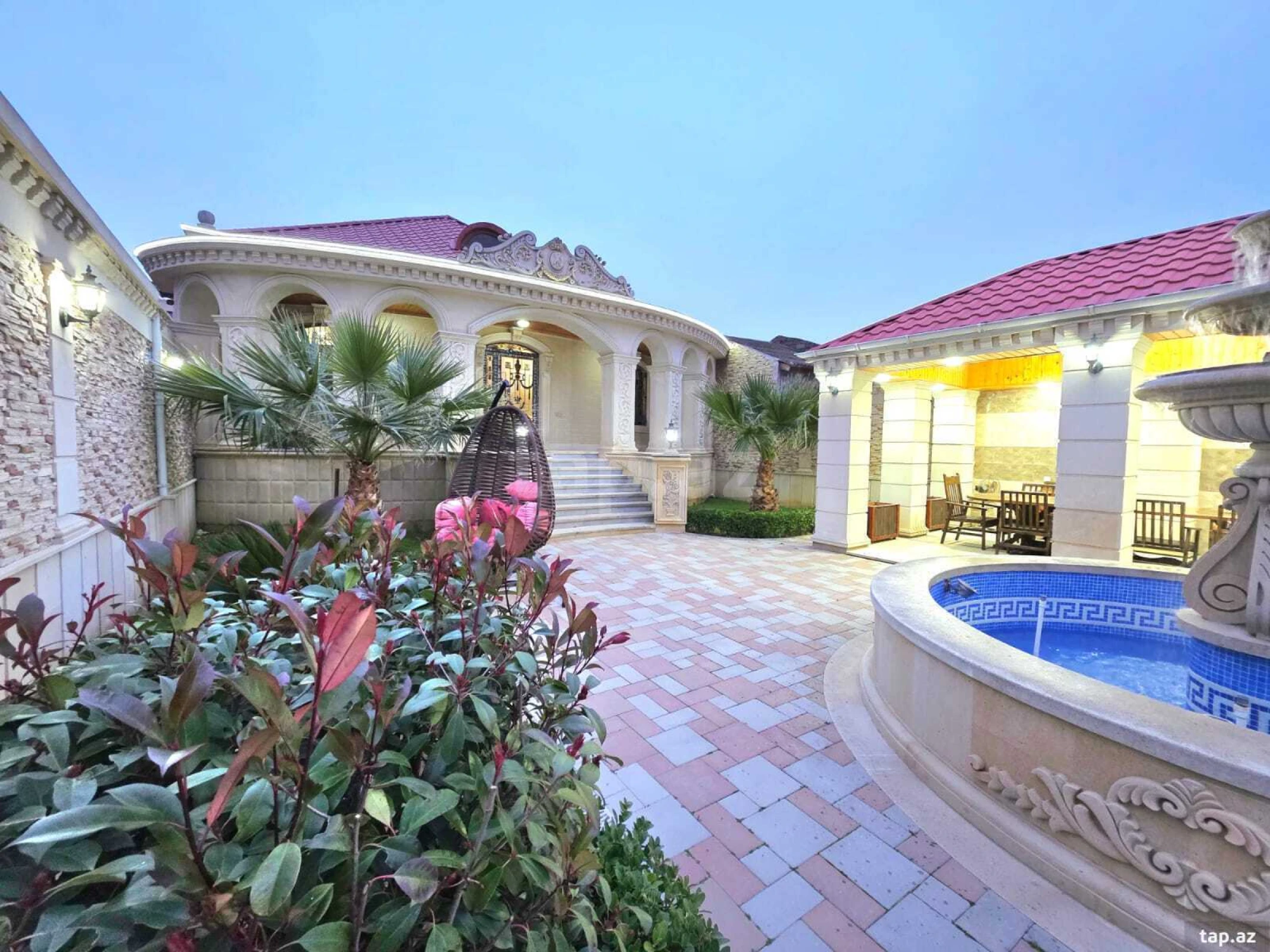 Satılır 4 otaqlı həyət evi