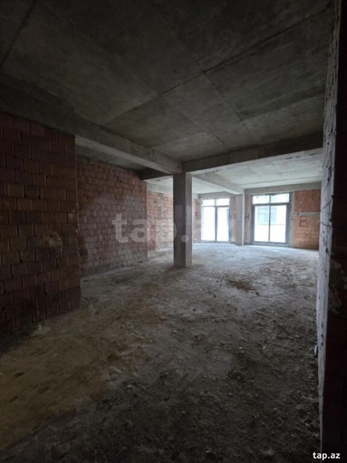 Satılır 2 otaqlı yeni tikili 91.2 m²