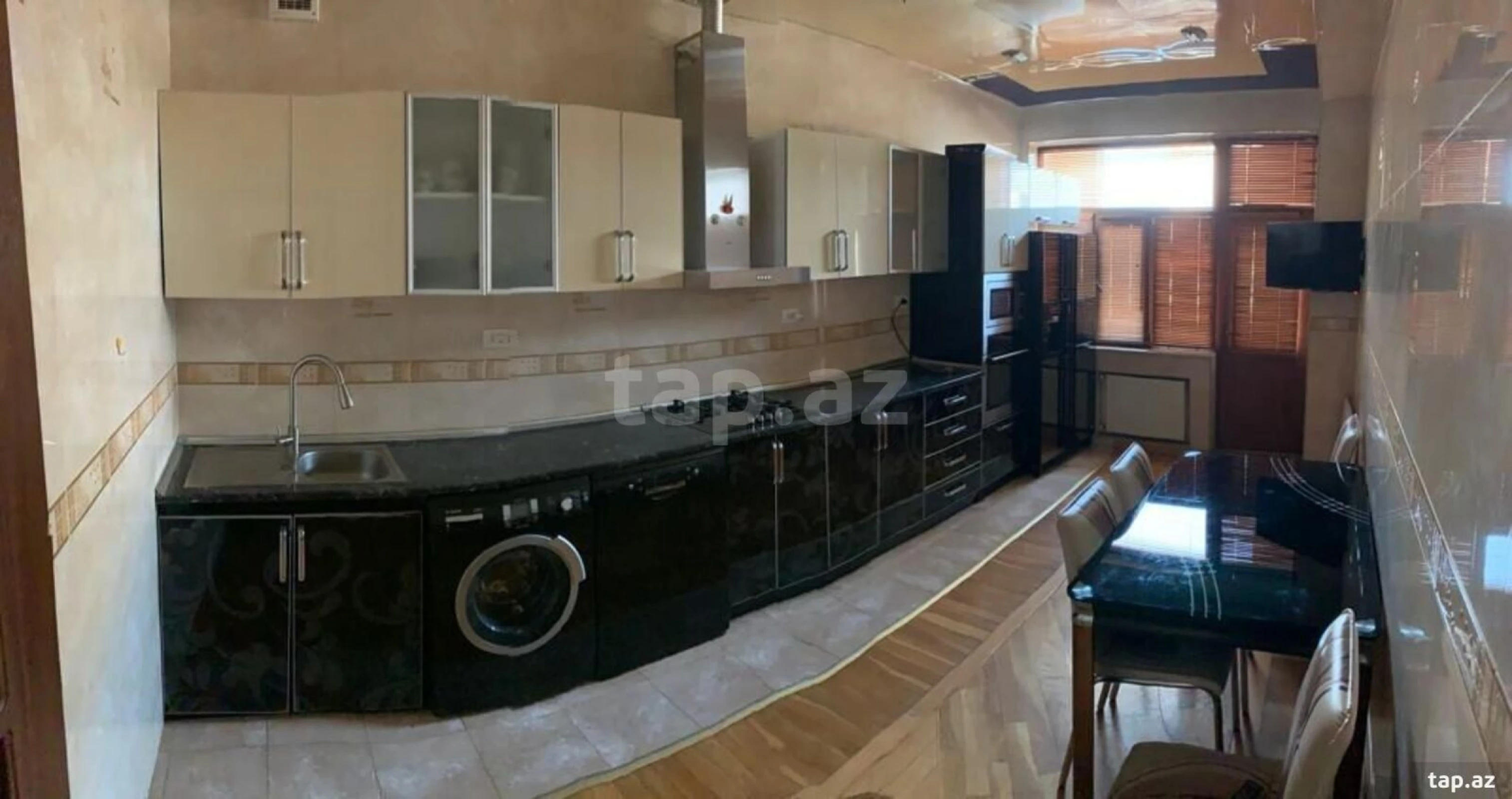 Kirayə verilir 3 otaqlı yeni tikili 160 m²