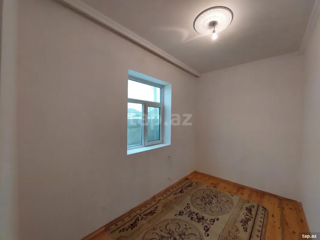 Kirayə verilir 3 otaqlı həyət evi