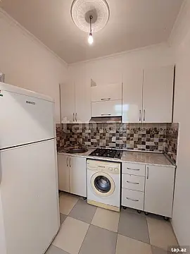 Kirayə verilir 3 otaqlı həyət evi