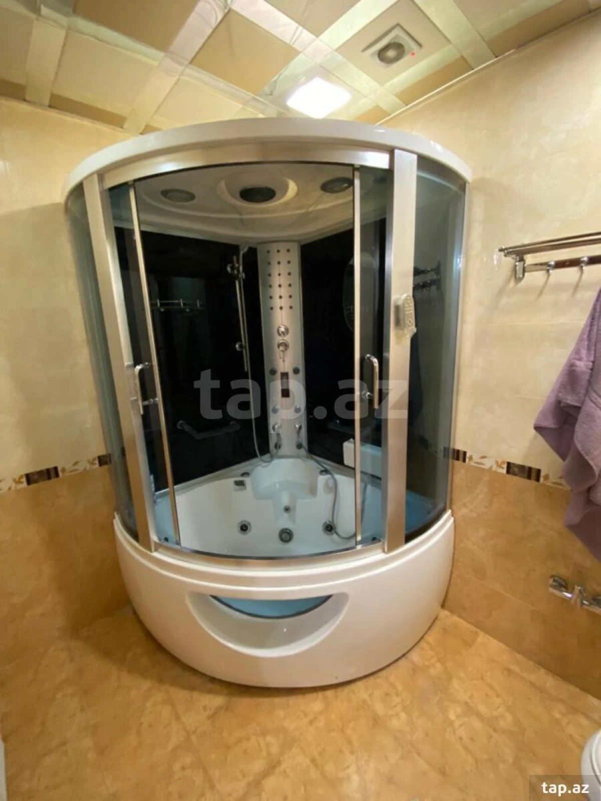 Kirayə verilir 4 otaqlı yeni tikili 210 m²