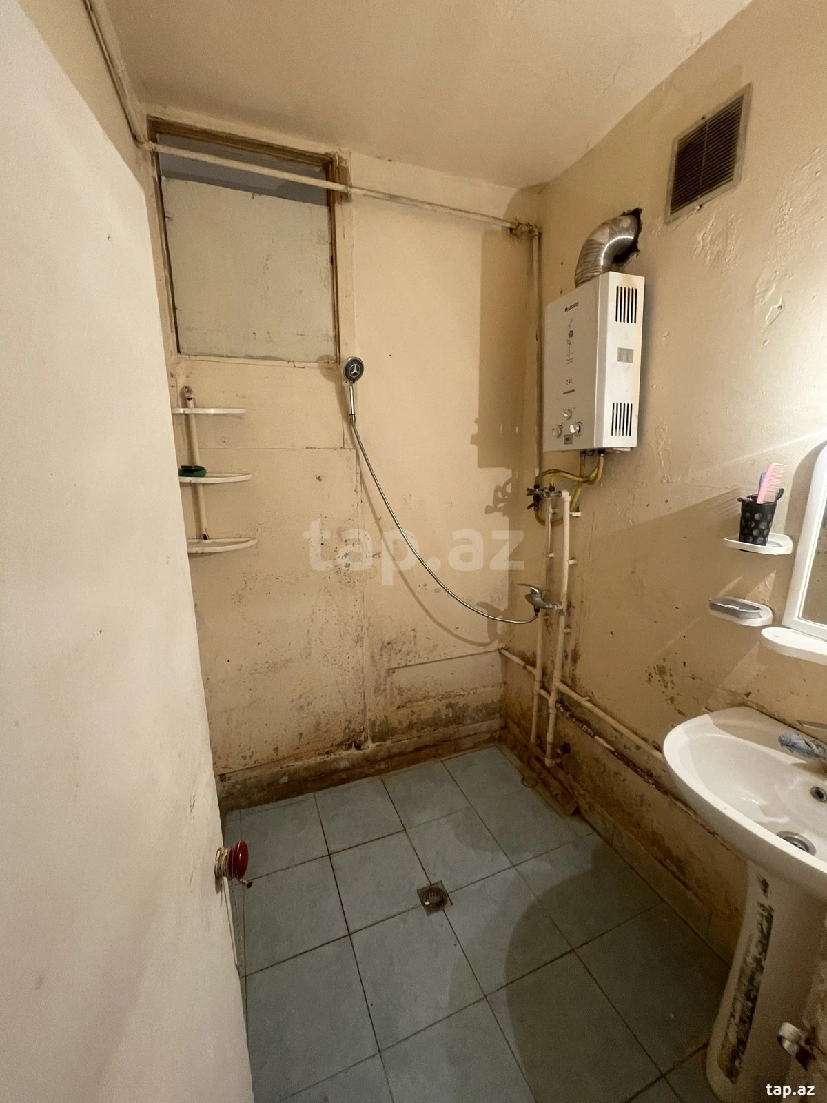 Kirayə verilir 1 otaqlı mənzil 40 m²