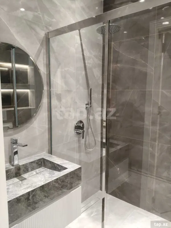 Kirayə verilir 3 otaqlı yeni tikili 115 m²