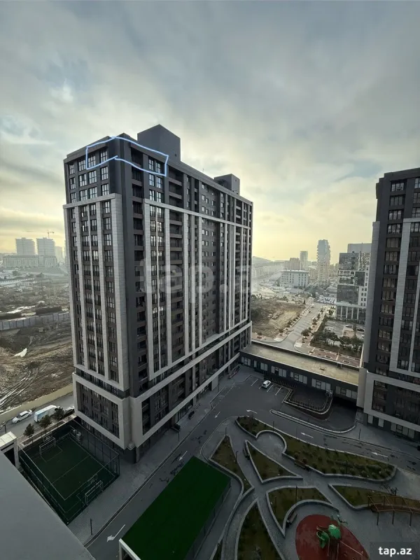 Satılır 3 otaqlı yeni tikili 124 m²