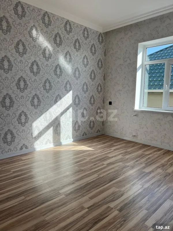 Satılır 4 otaqlı həyət evi