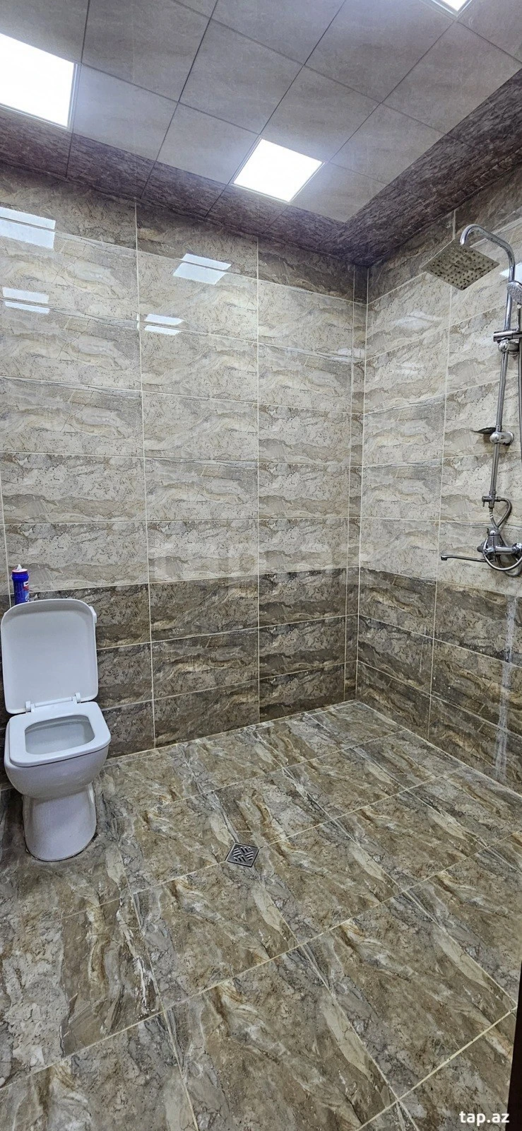 Satılır 3 otaqlı yeni tikili 70 m²