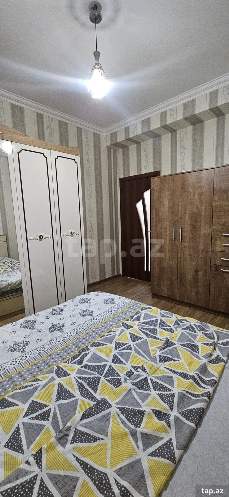 Satılır 3 otaqlı yeni tikili 70 m²