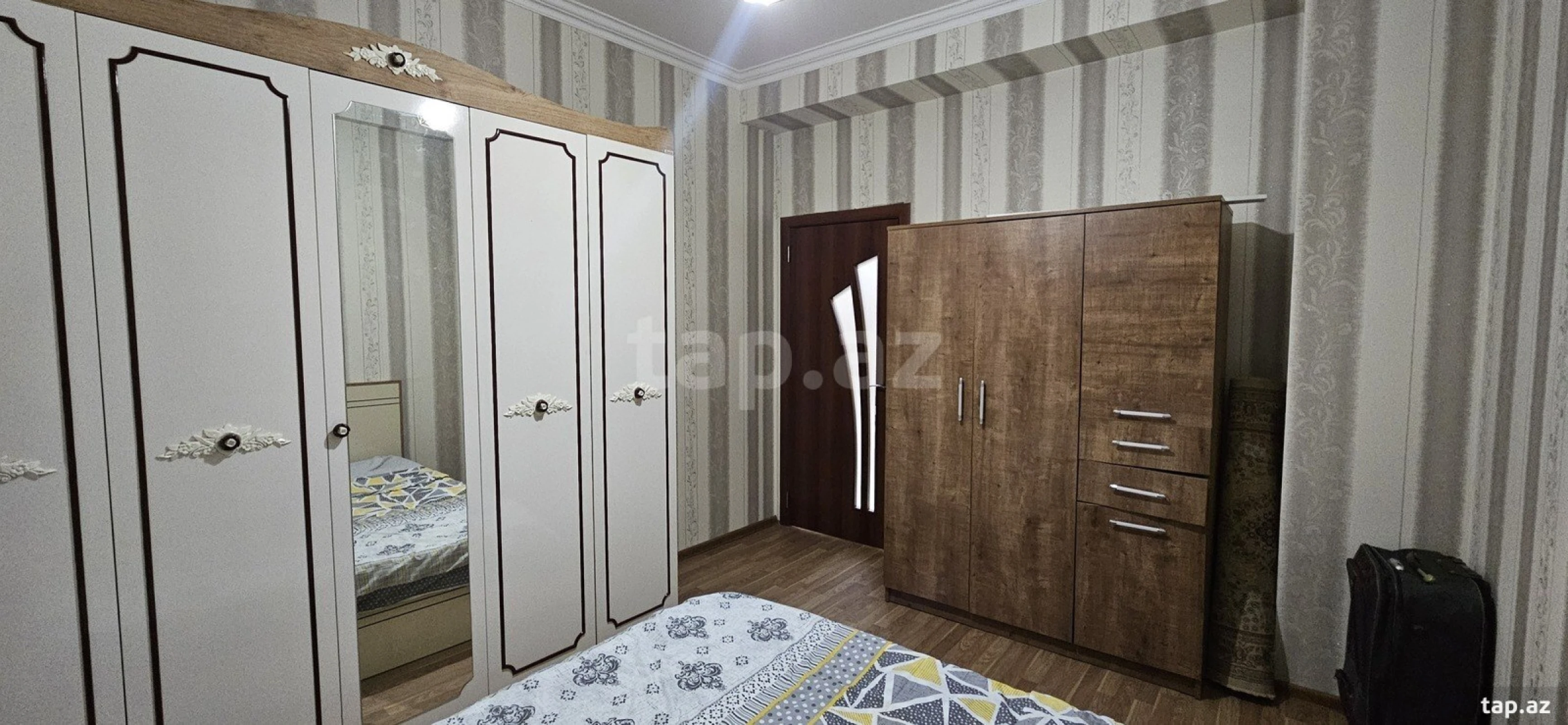 Satılır 3 otaqlı yeni tikili 70 m²