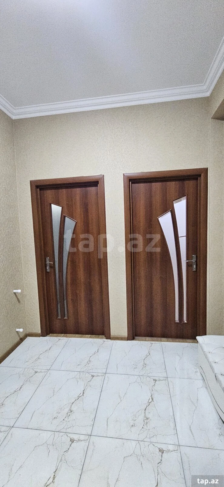 Satılır 3 otaqlı yeni tikili 70 m²