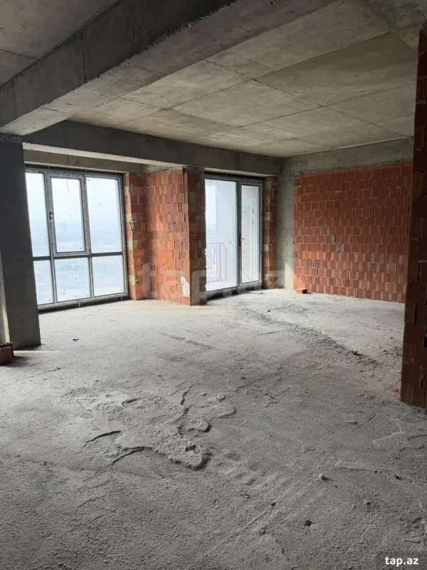 Satılır 2 otaqlı yeni tikili 117.2 m²