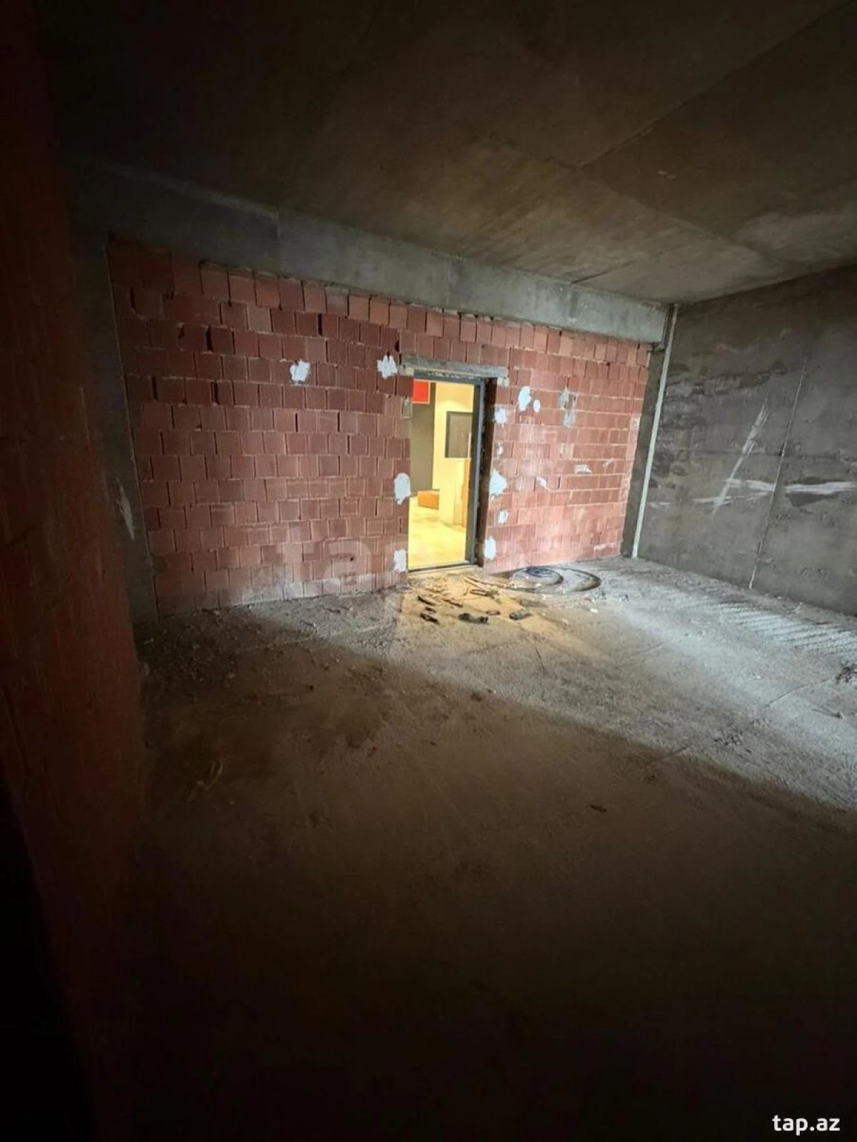 Satılır 2 otaqlı yeni tikili 117.2 m²