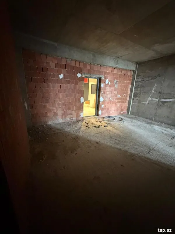 Satılır 2 otaqlı yeni tikili 117.2 m²