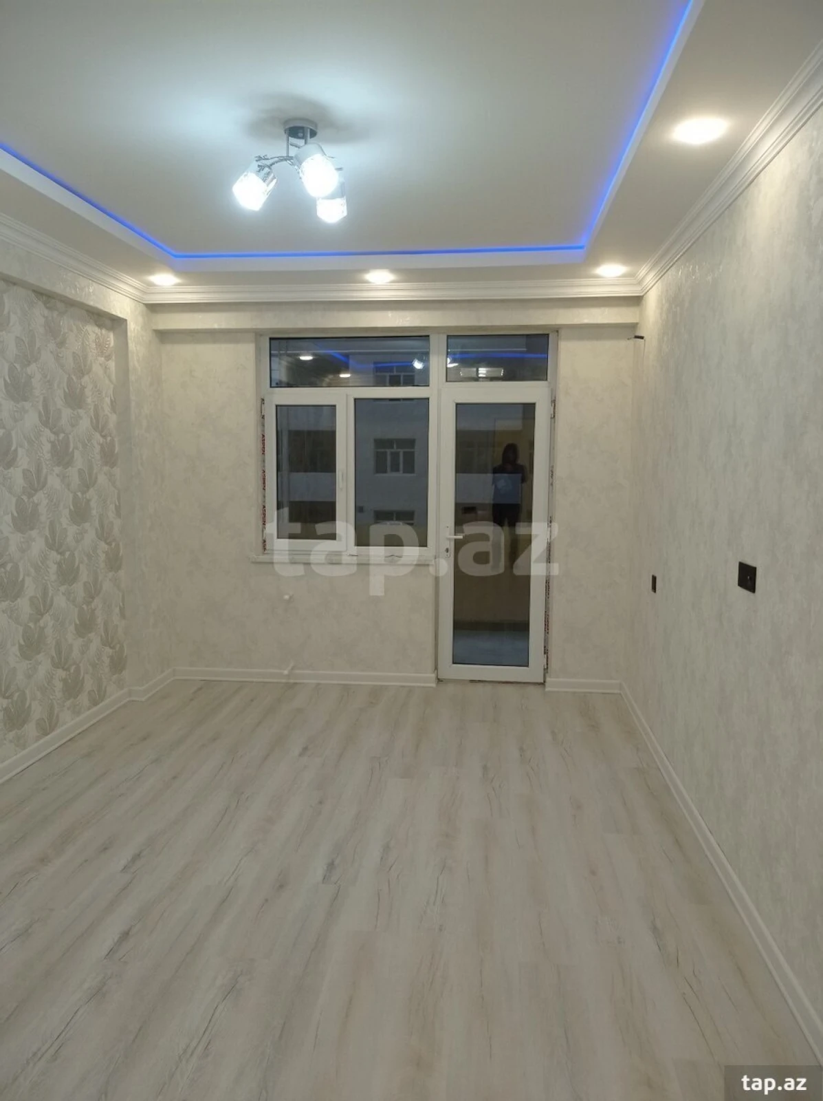 Satılır 2 otaqlı yeni tikili 62 m²