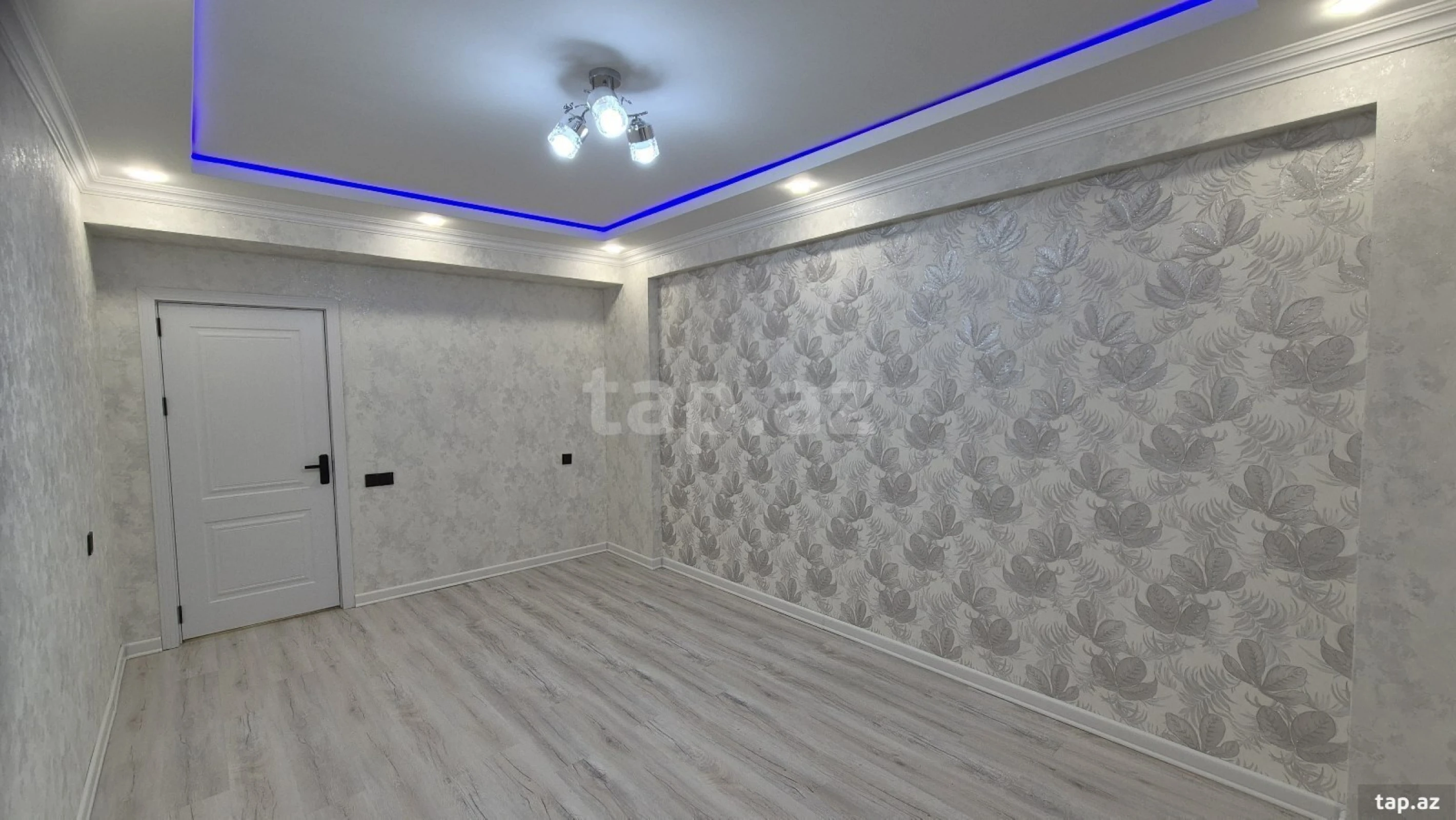 Satılır 2 otaqlı yeni tikili 62 m²