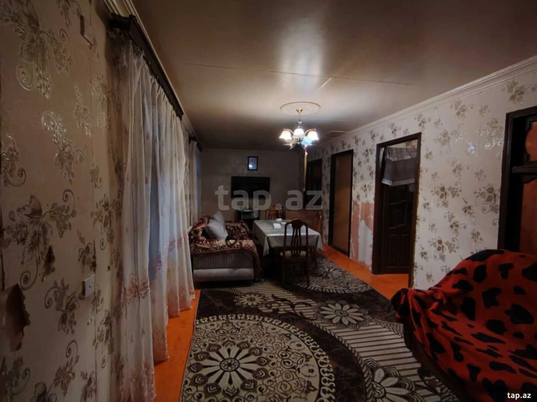 Satılır 3 otaqlı həyət evi