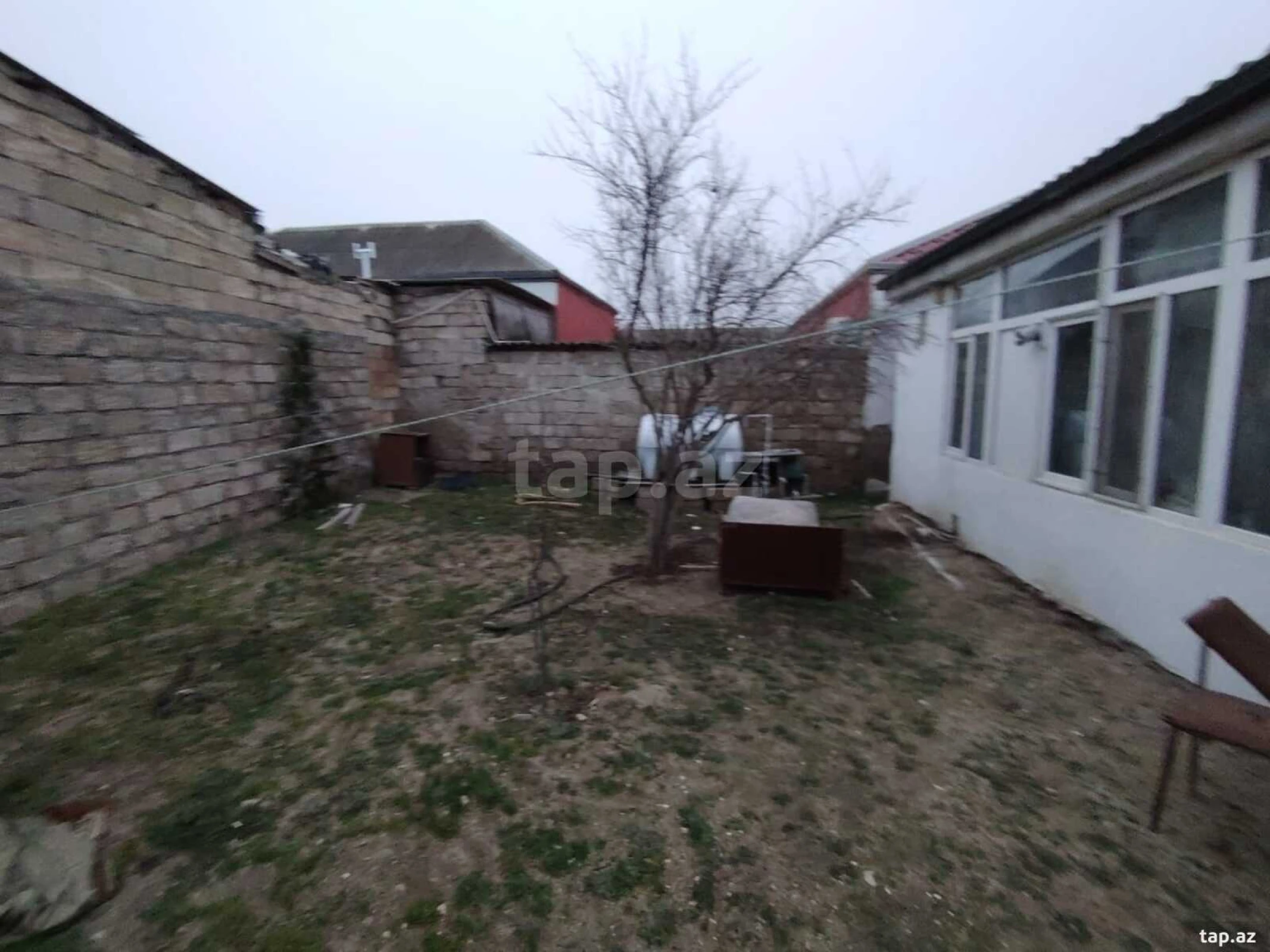 Satılır 3 otaqlı həyət evi