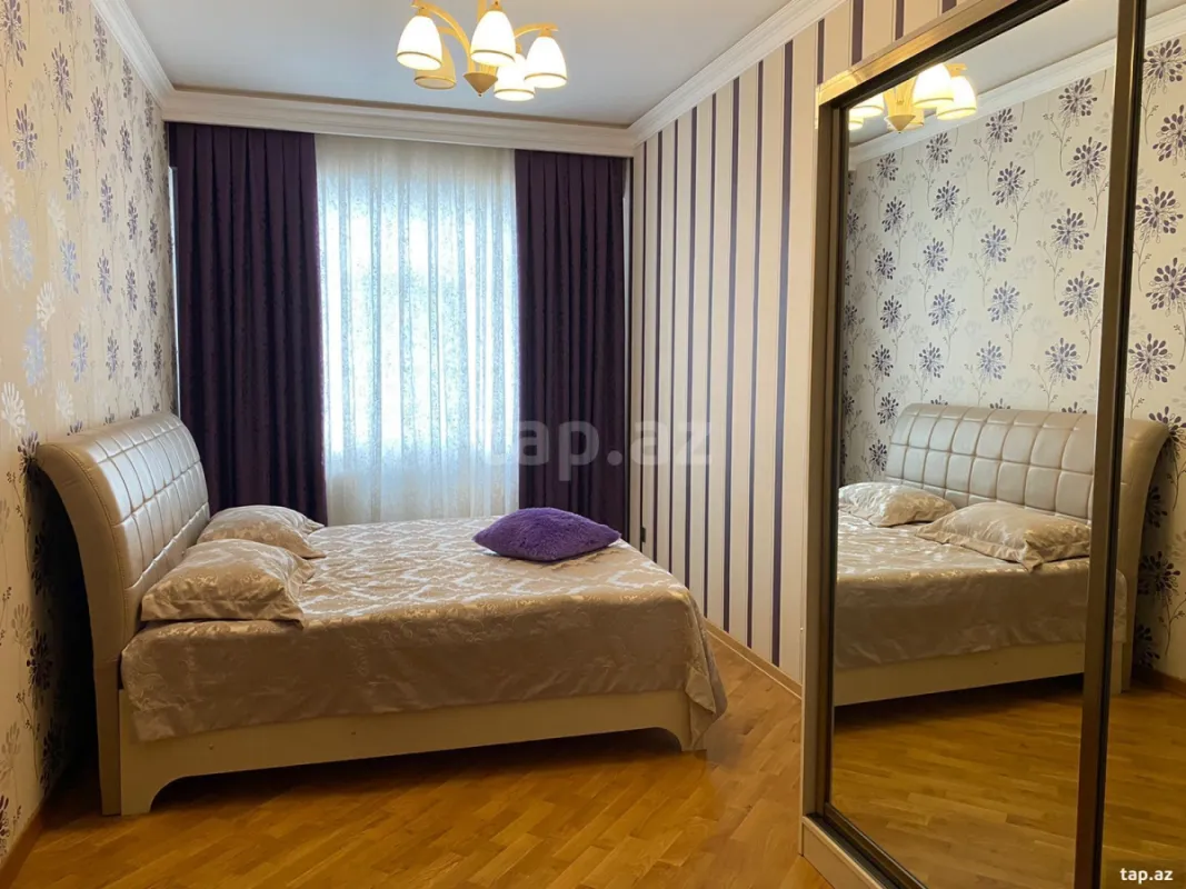 Satılır 2 otaqlı yeni tikili 95 m²