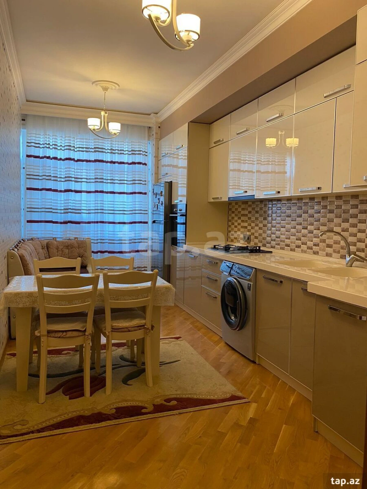 Satılır 2 otaqlı yeni tikili 95 m²