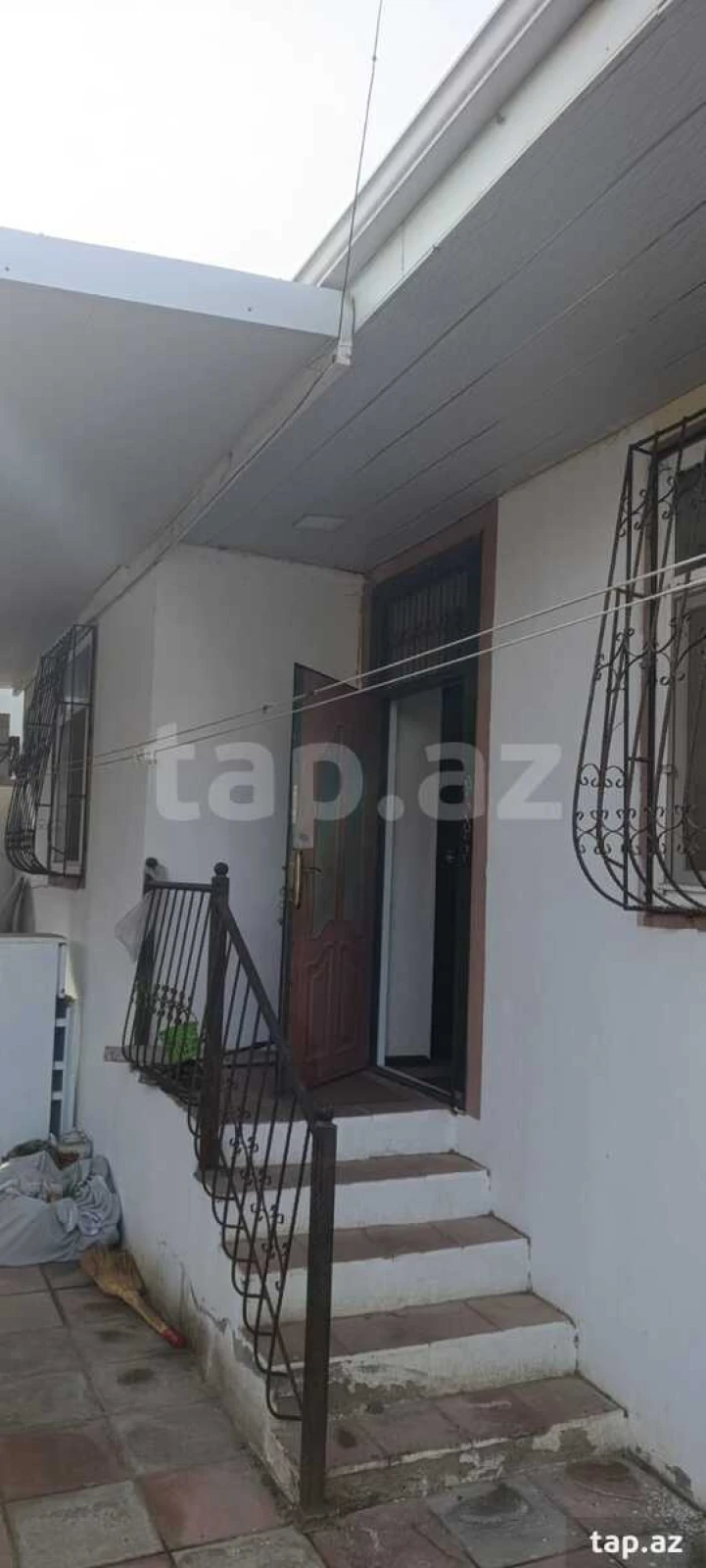 Satılır 3 otaqlı həyət evi