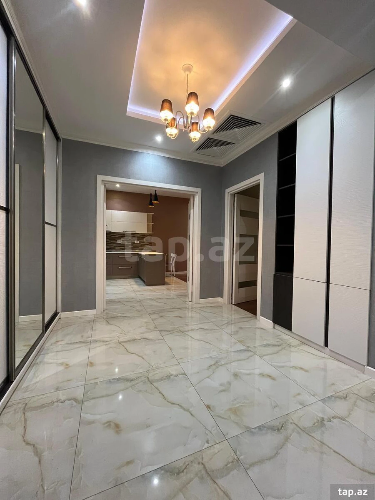 Kirayə verilir 3 otaqlı yeni tikili 104 m²
