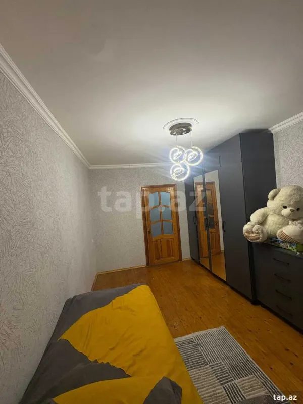 Satılır 3 otaqlı mənzil 80 m²