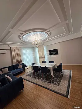 Kirayə verilir 3 otaqlı yeni tikili 150 m²