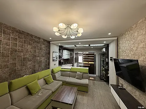 Satılır 2 otaqlı yeni tikili 68 m²