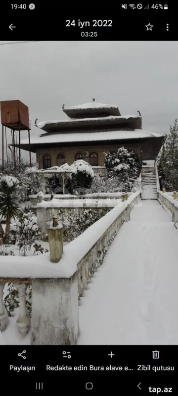 Satılır 14 otaqlı həyət evi