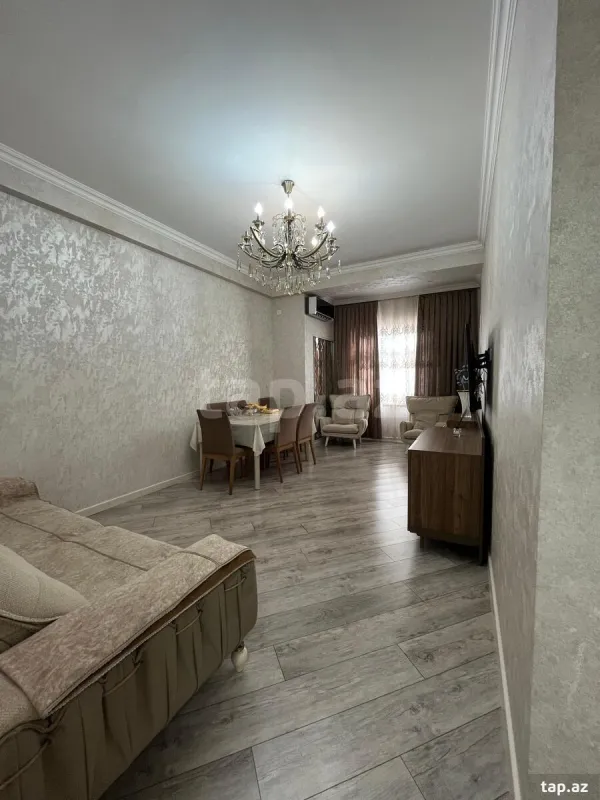 Satılır 3 otaqlı yeni tikili 73 m²
