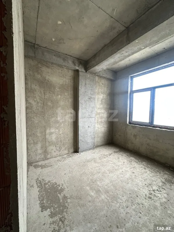 Satılır 3 otaqlı yeni tikili 90 m²