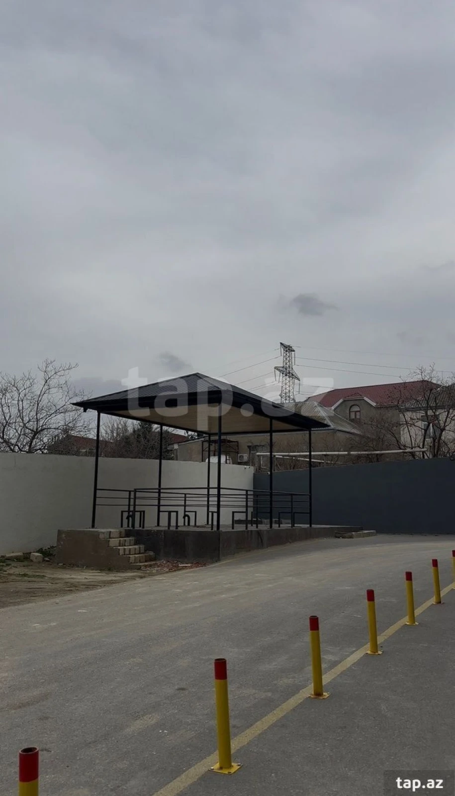 Satılır 3 otaqlı yeni tikili 90 m²