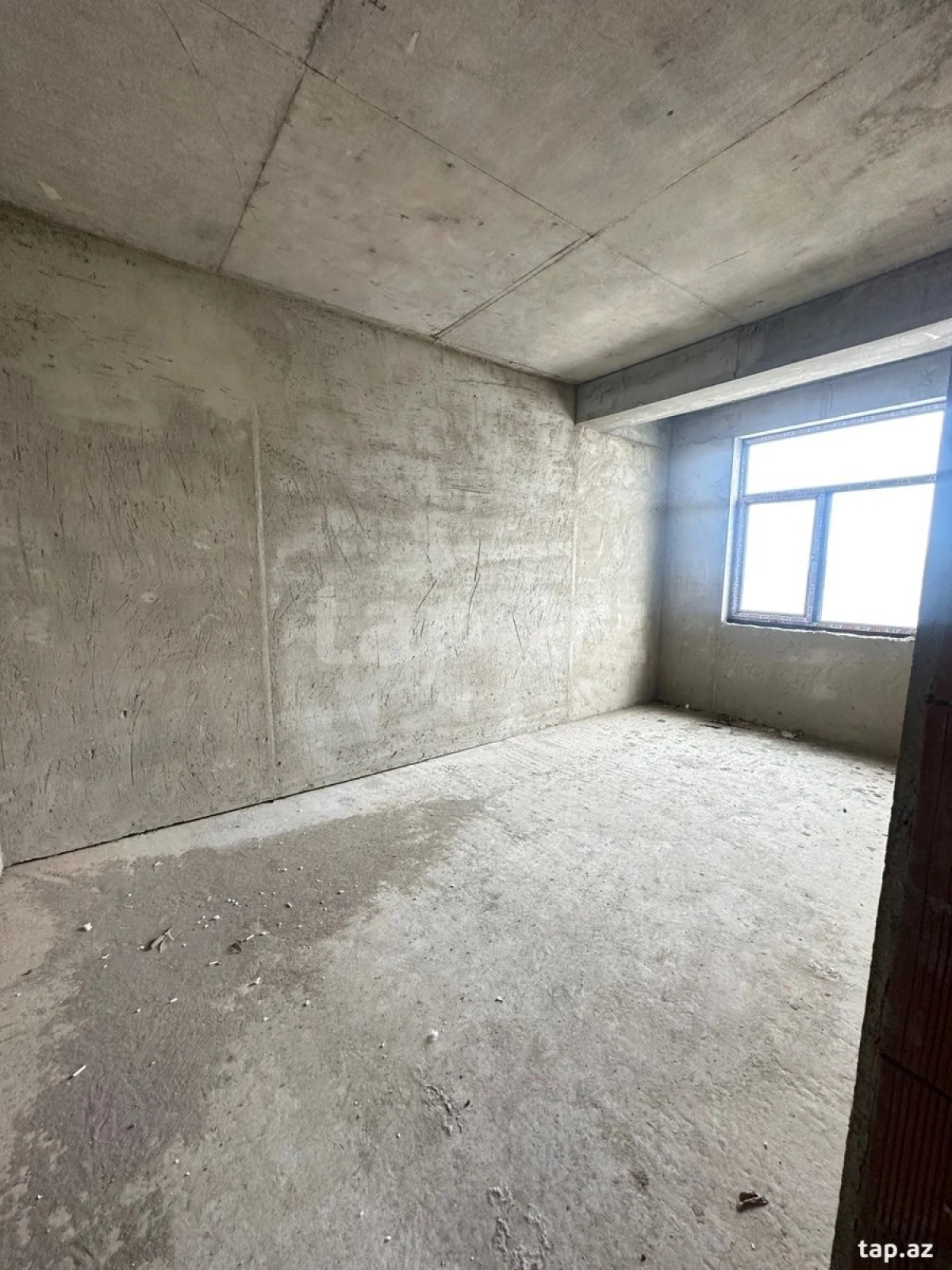 Satılır 3 otaqlı yeni tikili 90 m²